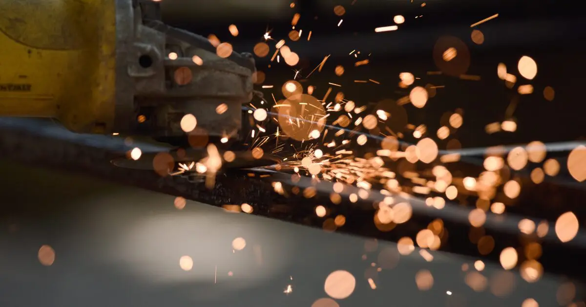 Boorolie recyclen: zo geef je gebruikte boorolie een tweede leven